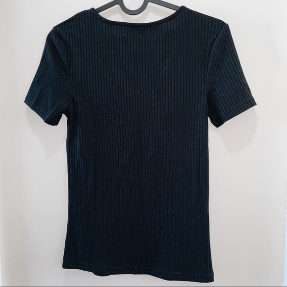 Vera & Lucy V-Neck Tee - Picture 3 of 3